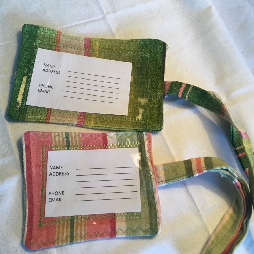 NWOT. Handmade Set of 2 Luggage/Backpack Tags - Picture 3 of 4